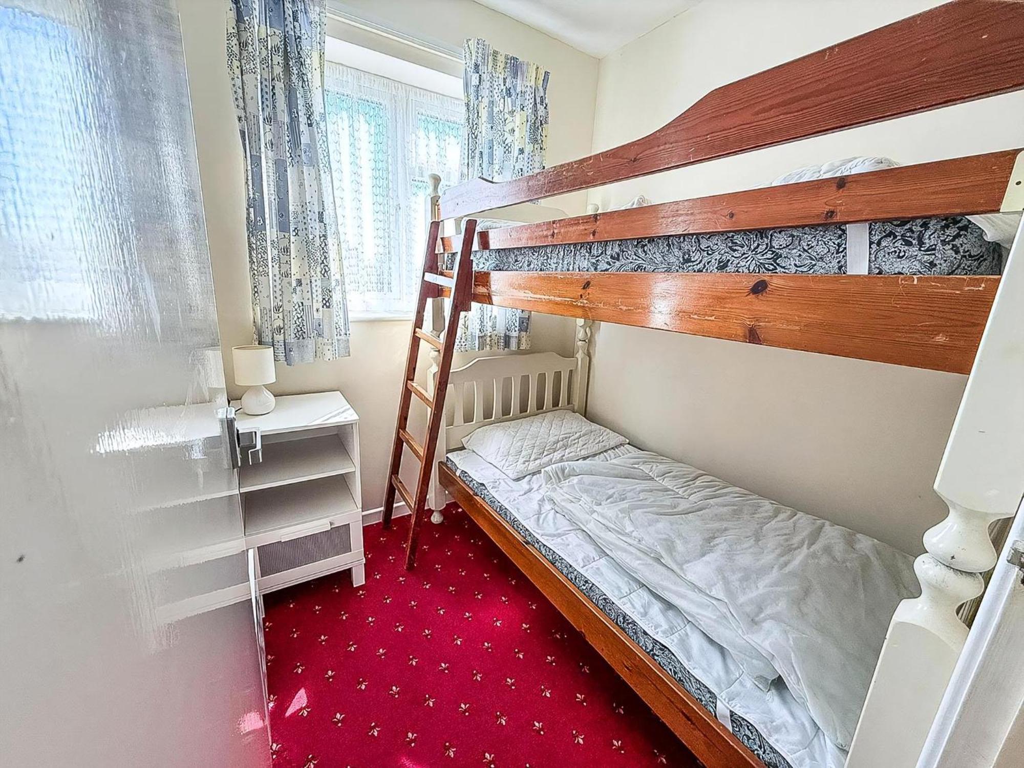 Great 3 Bedroom Chalet To Hire With In Hemsby, Great Seaside Break! Ref 18194B 외부 사진